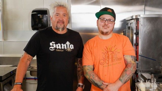 Watch Diners, Drive-ins and Dives · Season 38 Episode 7 · Rib