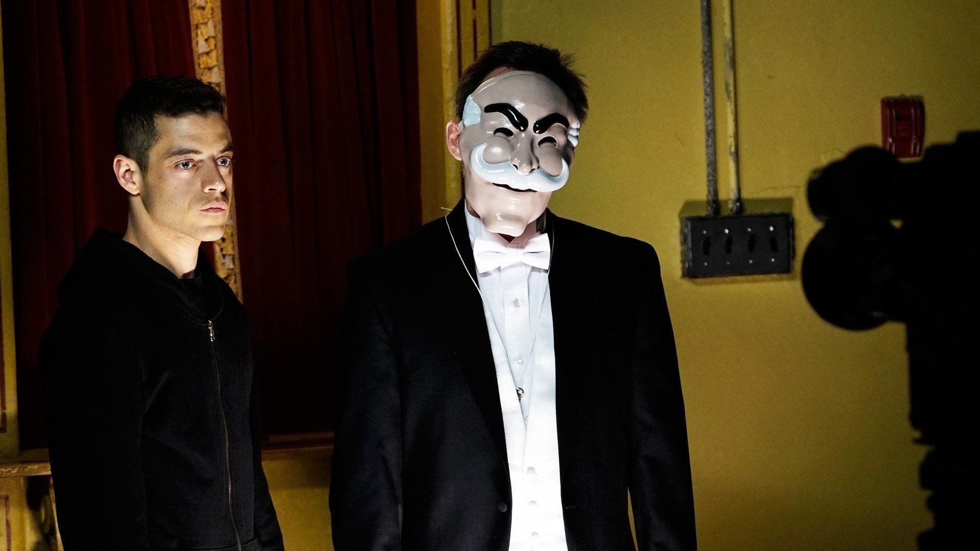 Mr. Robot Season 1 - watch full episodes streaming online