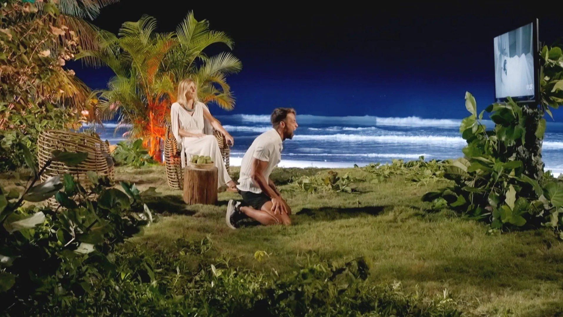 Temptation Island • Season 8 - Plex