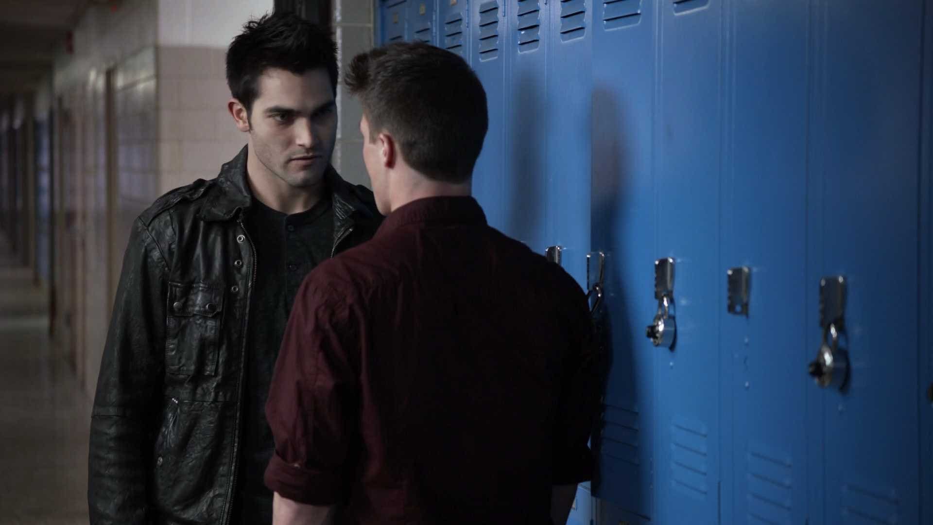 Teen Wolf Season 1 - watch full episodes streaming online