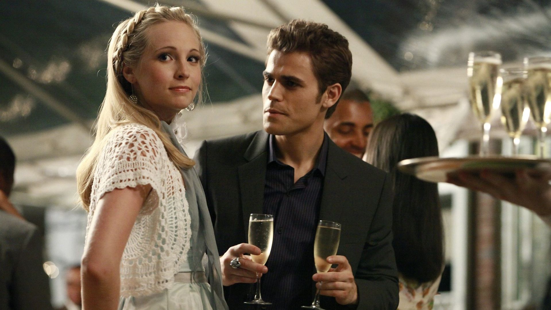 Watch The Vampire Diaries Streaming Online