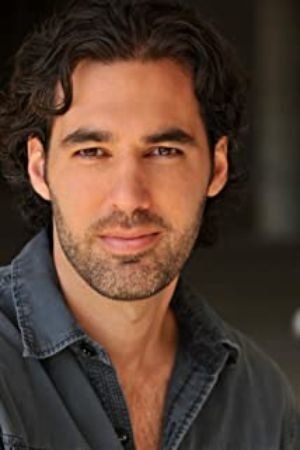 Photo of Tristan Thomas