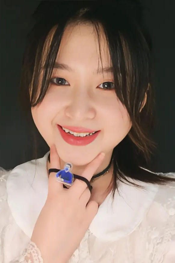 Photo of Zhu Rongrong