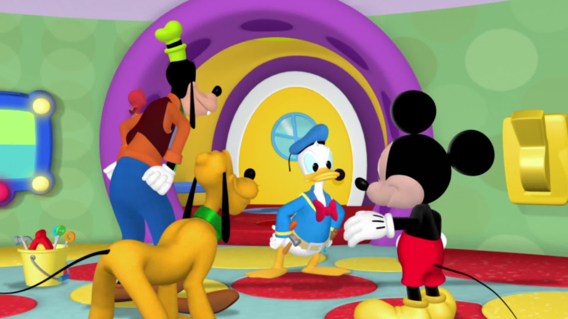 Watch Mickey Mouse Clubhouse · Season 2 Episode 3 · Mickey's Handy Helpers  Full Episode Online - Plex