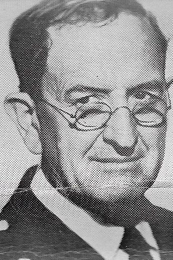 Photo of Leon Weaver