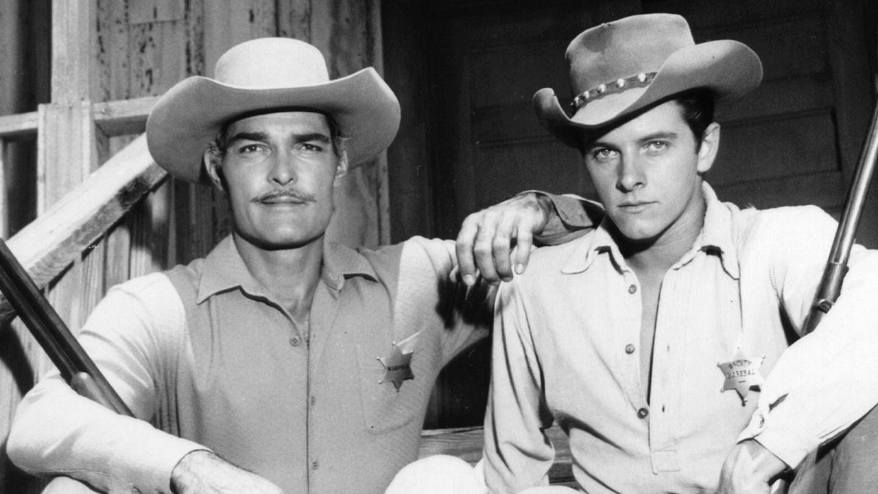 Lawman · Season 1 Plex