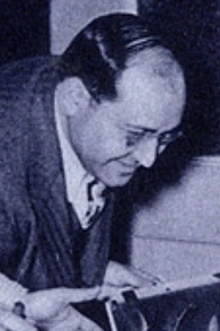 Photo of Izzy Sparber