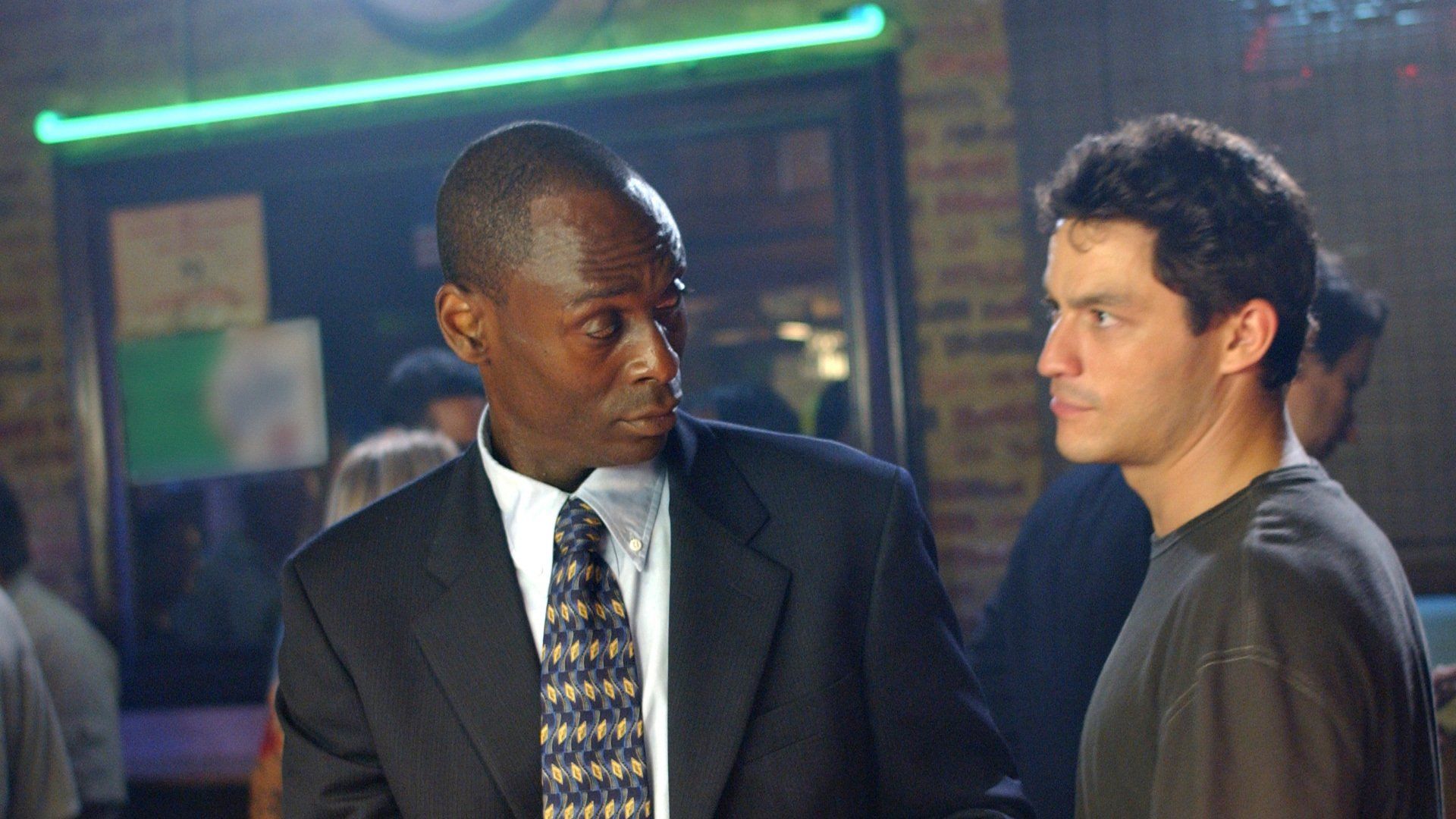  The Wire: Season 1 : Dominic West, Sonja Sohn, Larry Gilliard,  Jr., Wendell Pierce, Idris Elba, Clark Johnson: Movies & TV