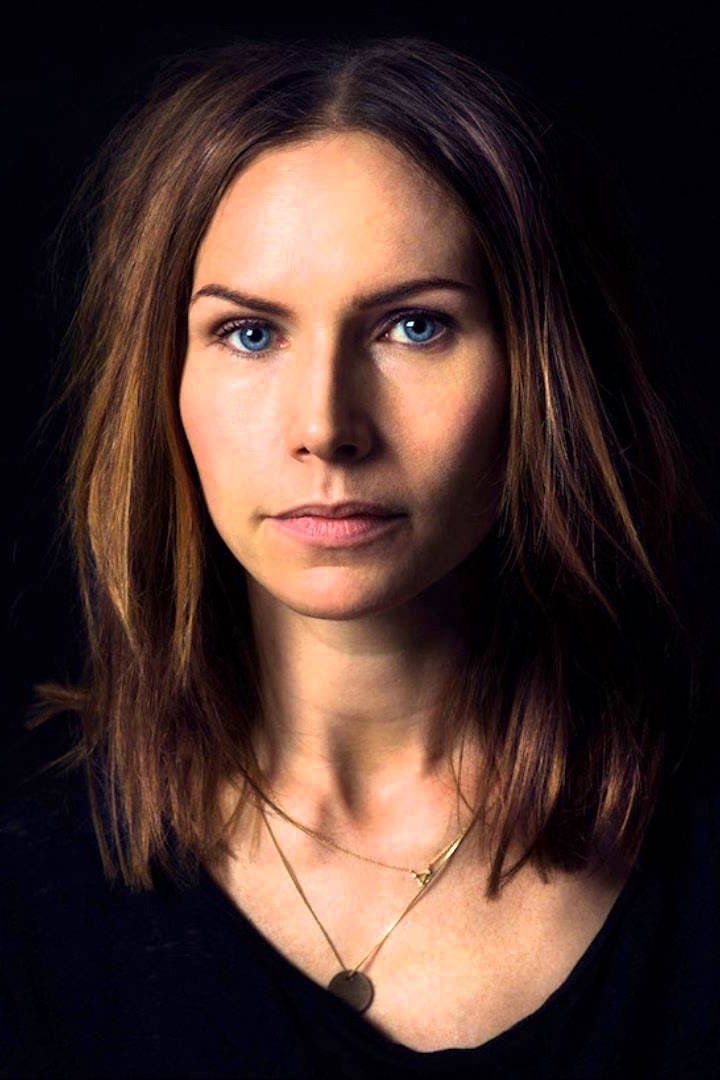 Photo of Nina Persson