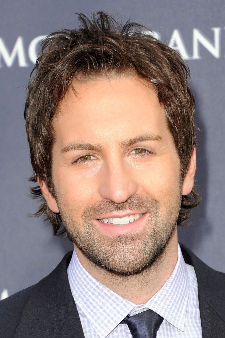 Photo of Josh Kelley