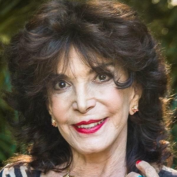 Photo of Lady Francisco