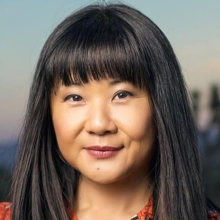 Photo of Jenny Yang