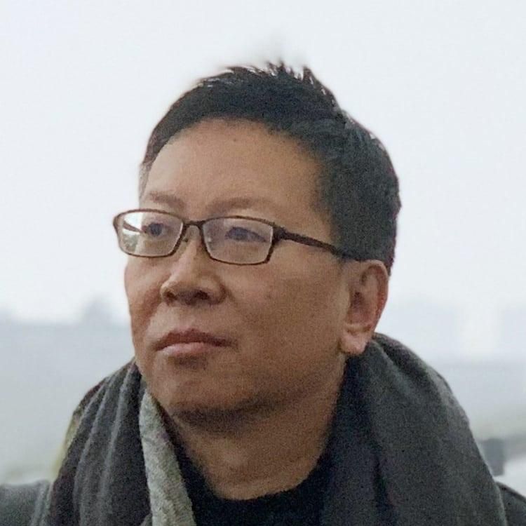 Photo of Qin Xiaoyu