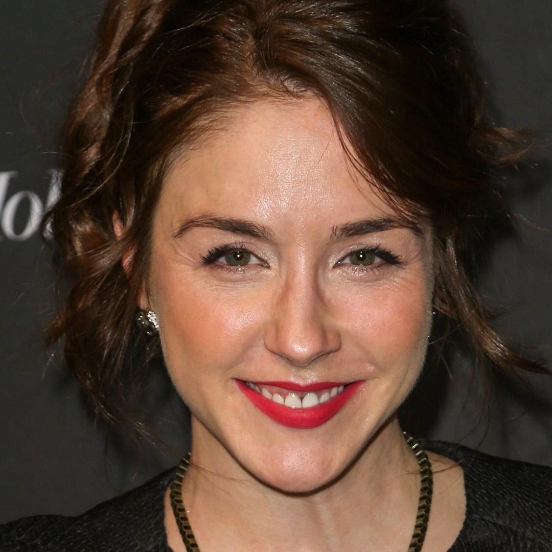 Photo of Erin Karpluk