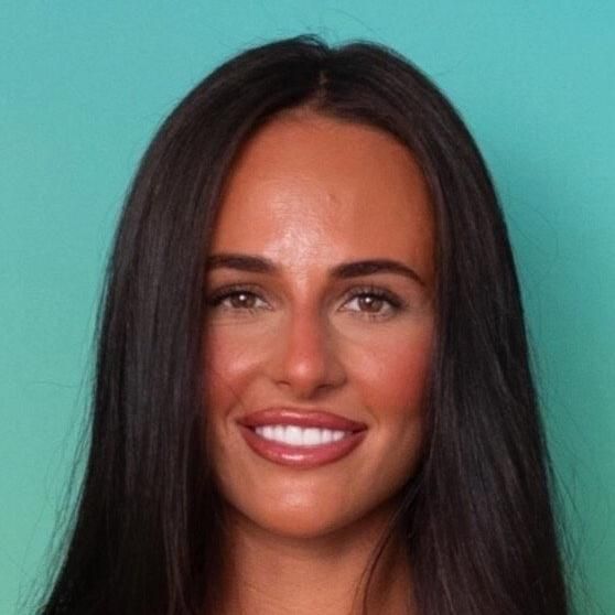 Photo of Lauren Wood