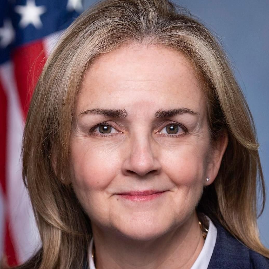 Photo of Madeleine Dean