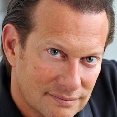 Photo of Mark Axelowitz