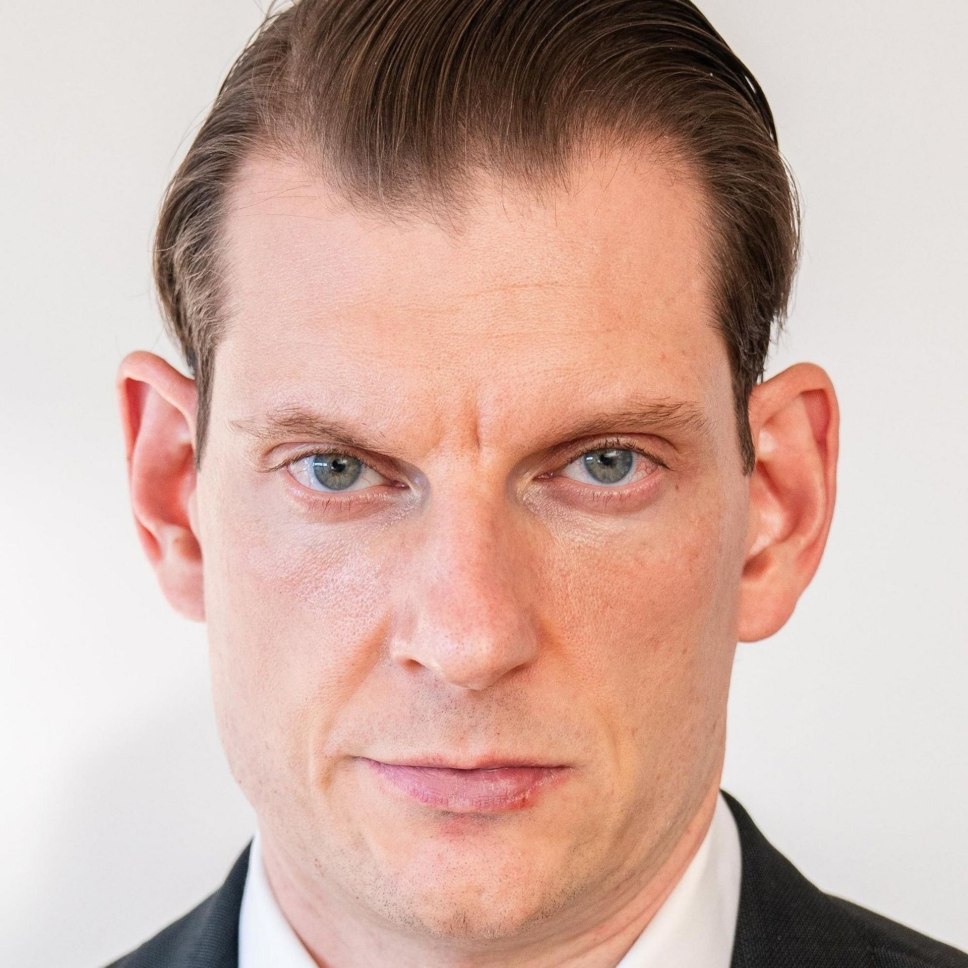 Photo of Mike J. Mills
