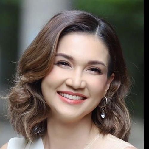 Photo of Ann Siriam Pakdeedumrongrit