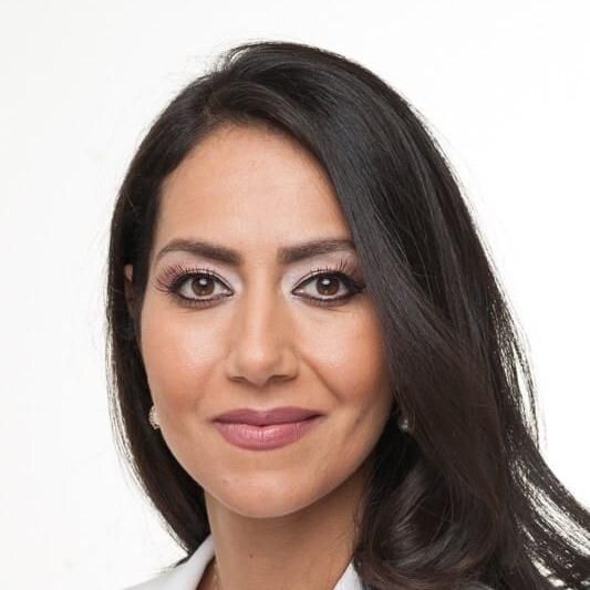 Photo of Mouna Esmaeilzadeh