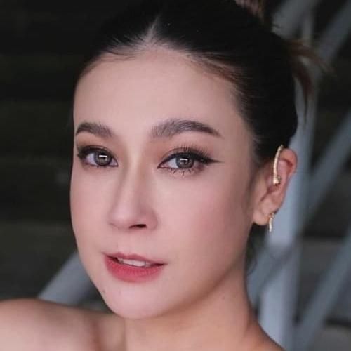 Photo of Amika Klinpratoom