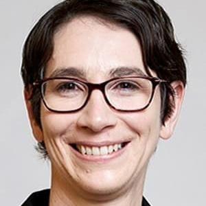 Photo of Ellen Garland