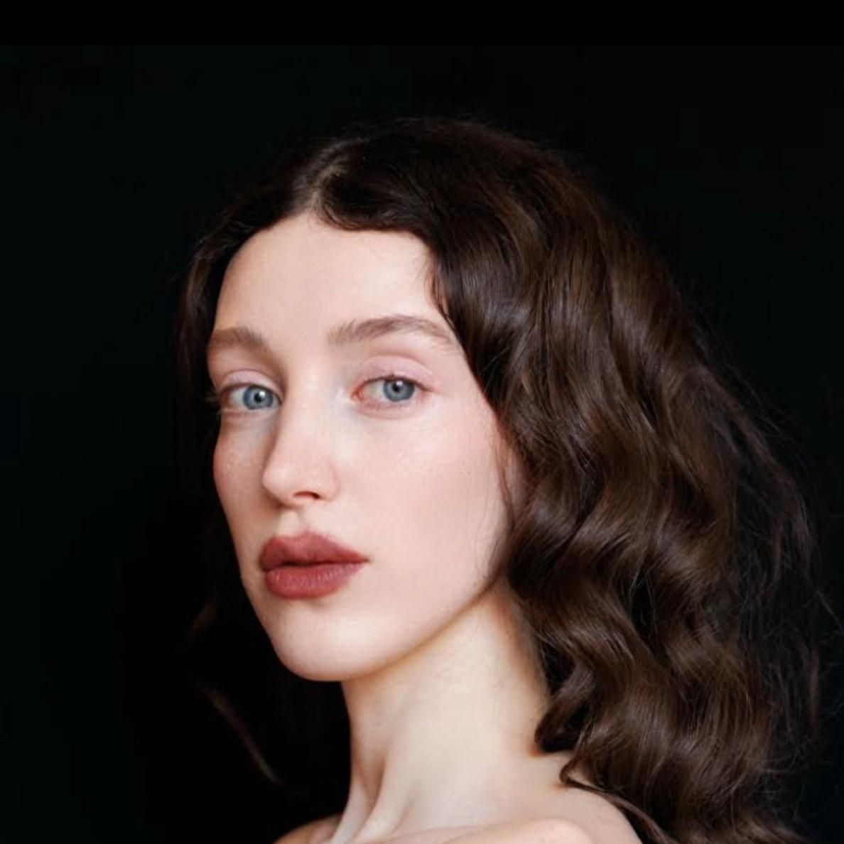 Photo of Isabelle Phillips