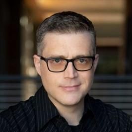 Photo of Angus MacLane