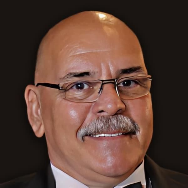 Photo of Rasim Öztekin