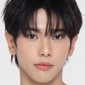 Photo of Weerapat Toemmaneerat