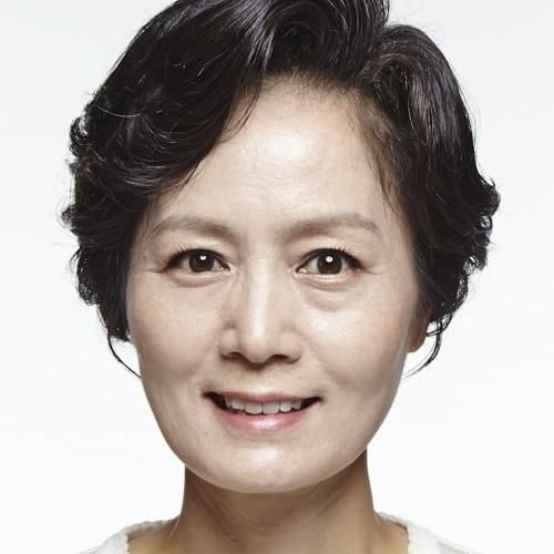 Photo of Kim Geun-young