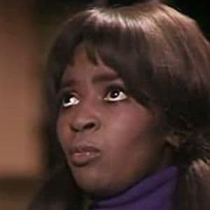 Photo of Elizabeth Adare