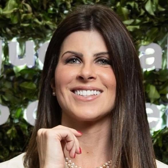 Photo of Renata Barreto