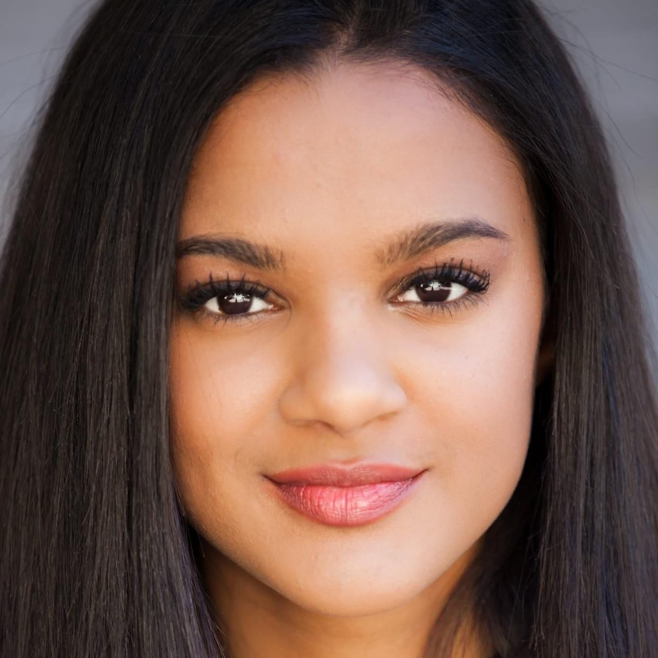 Photo of Amanda Mayfield