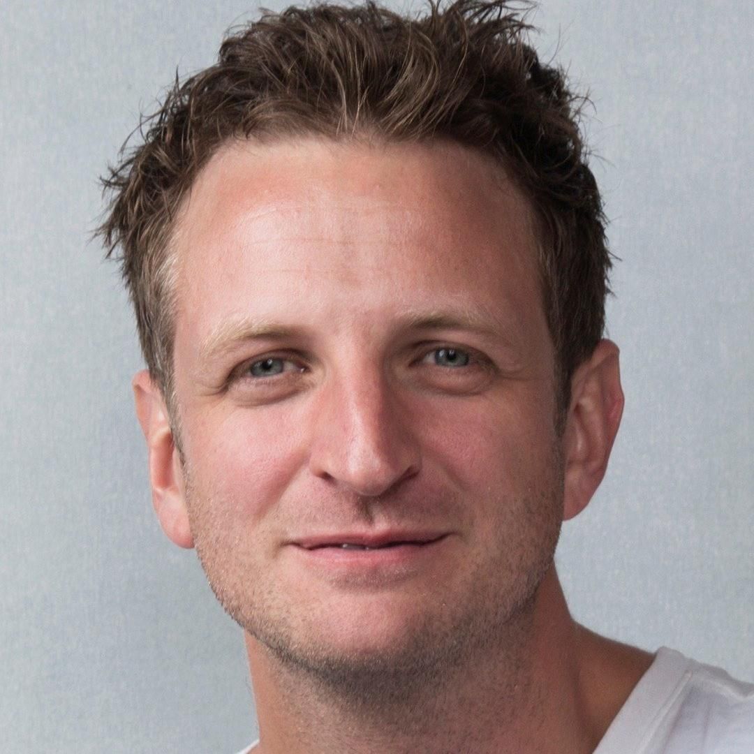 Photo of Aaron Glenane