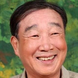 Photo of Yun Mun-sik