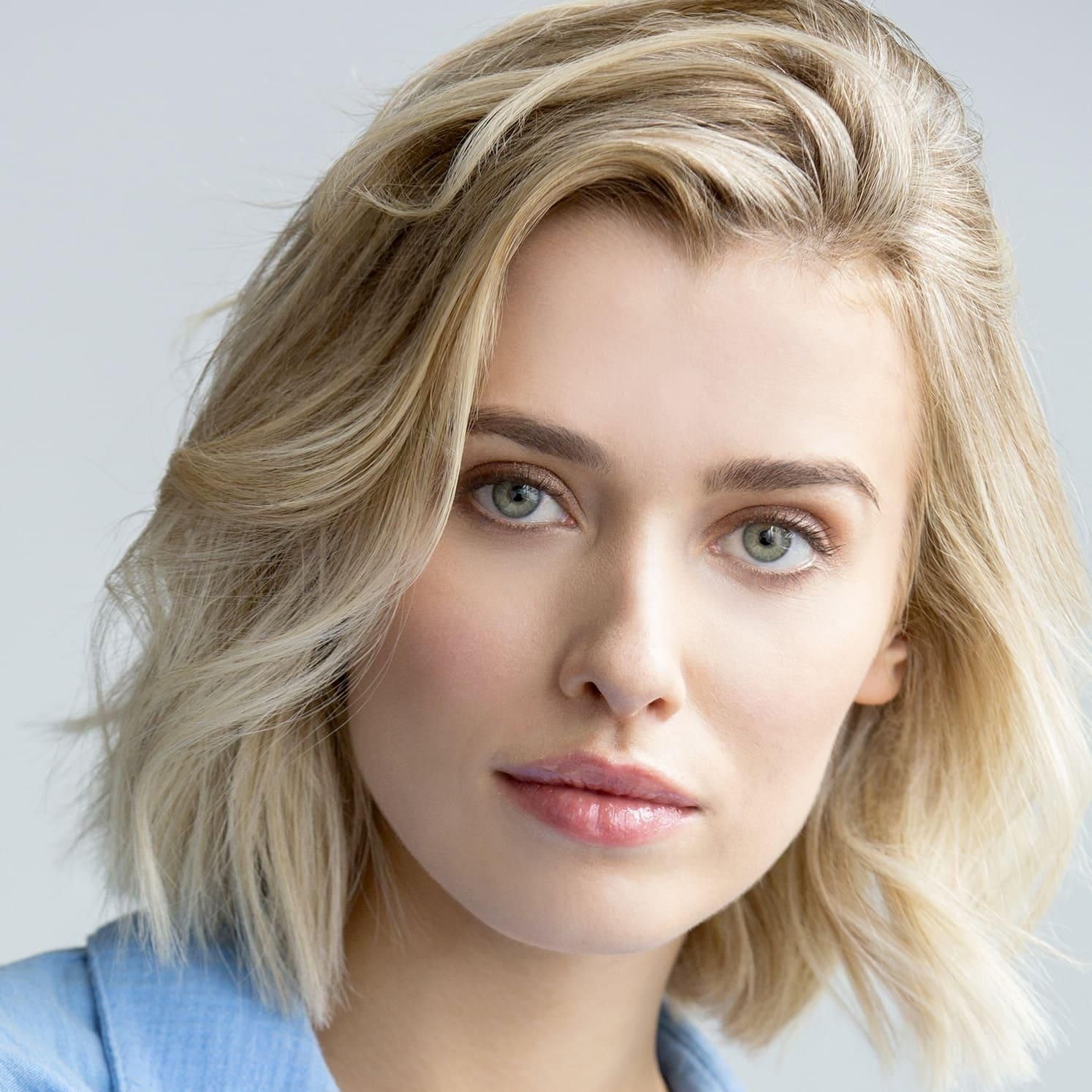 Photo of Genevieve DeGraves