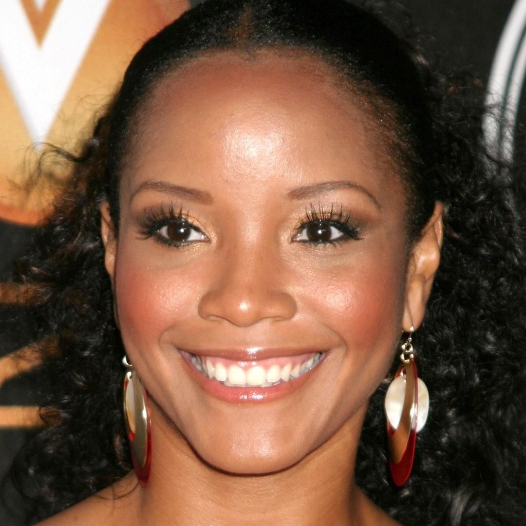 Photo of Shauntay Hinton