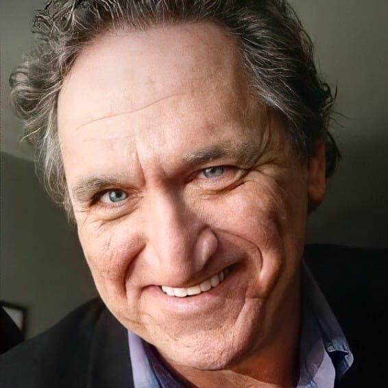 Photo of Barrie Dunn