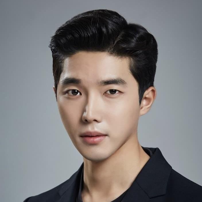 Photo of Im Woo-chan