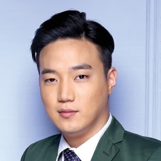 Photo of Ryan Bang