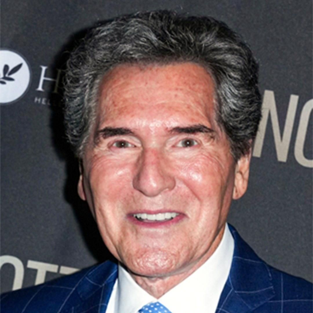 Photo of Ernie Anastos