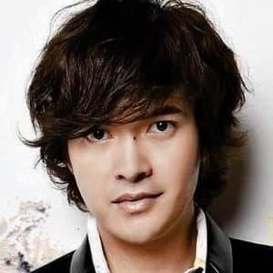 Photo of Ronnadet Wongsaroj