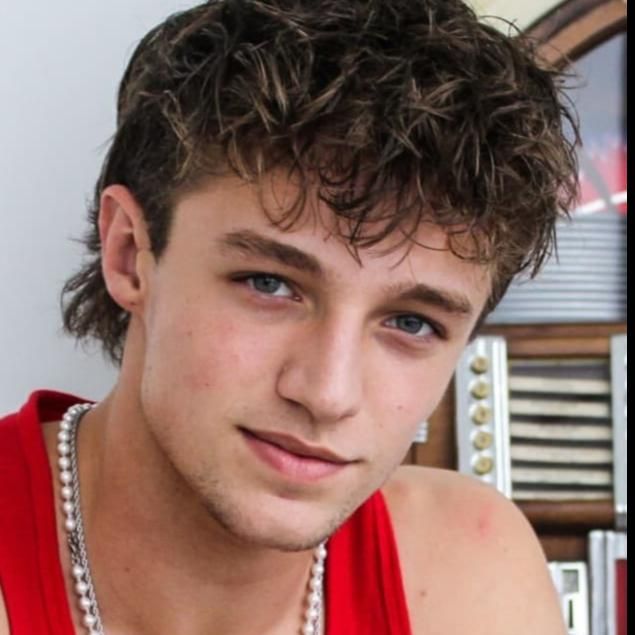 Photo of Zane Carter