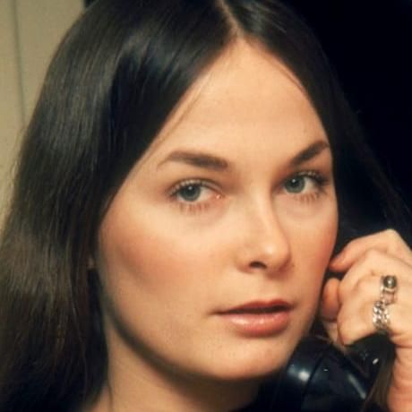 Photo of Tina Russell
