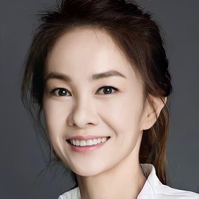 Photo of Jang Yoon-jung