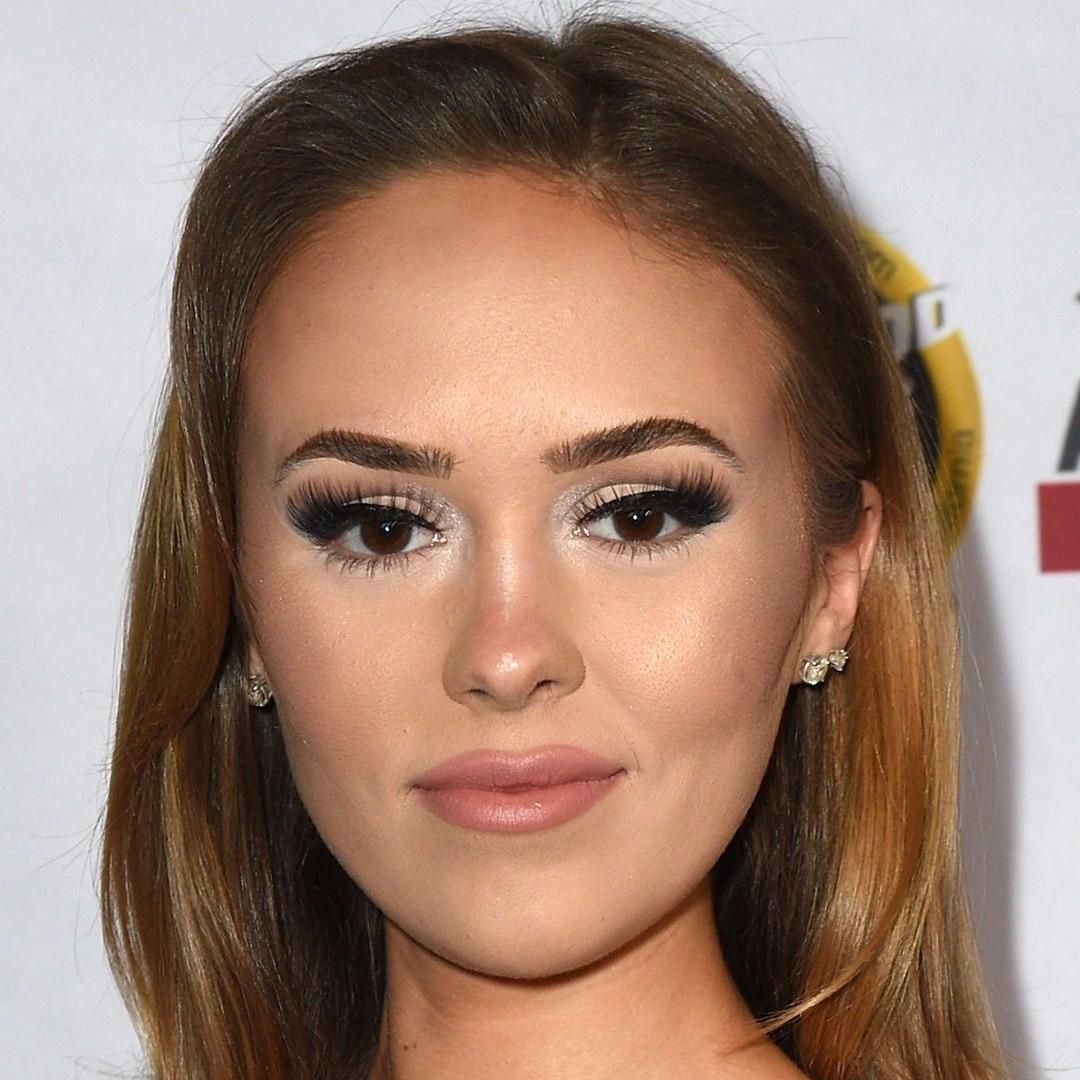 Photo of Calli Taylor