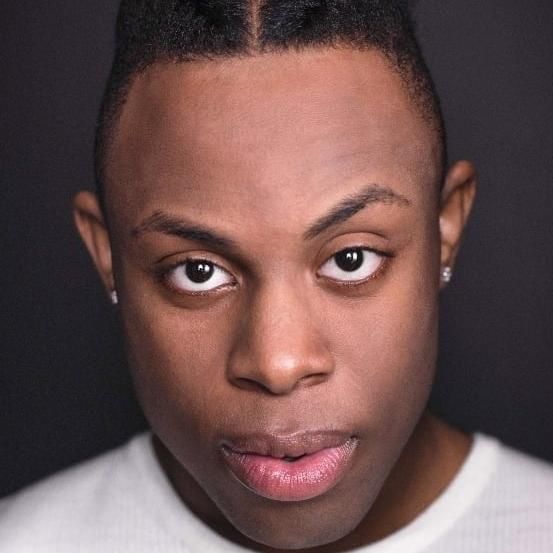 Photo of Travis Raeburn