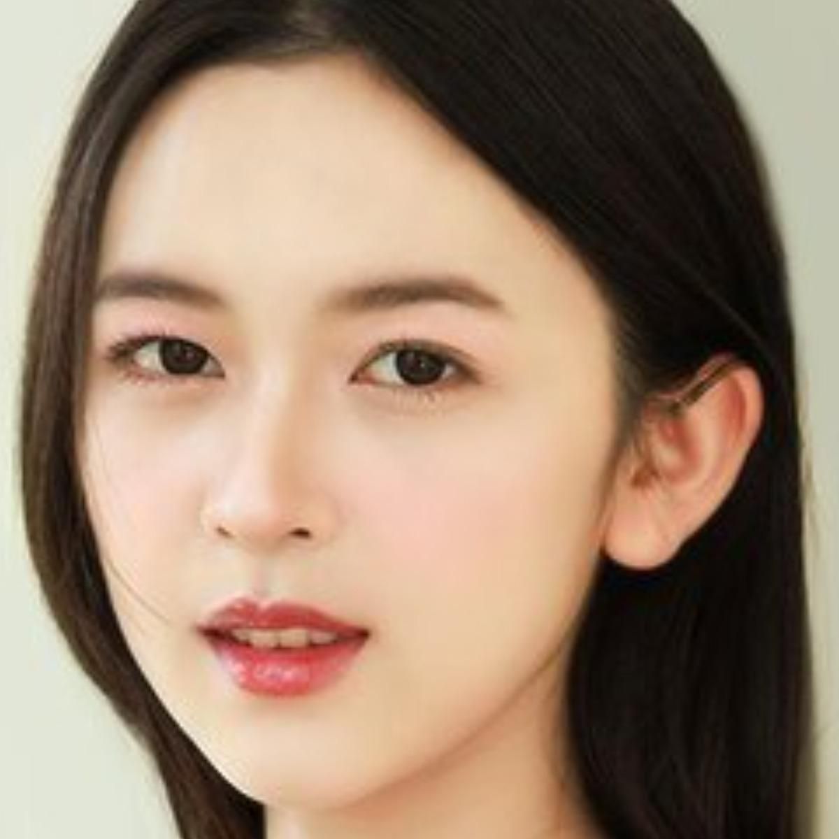 Photo of Alicha Sriprathak