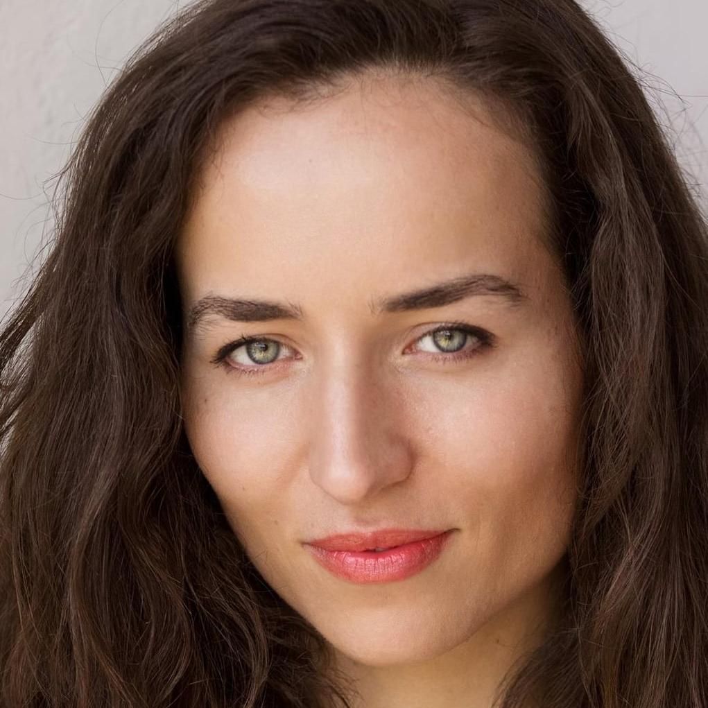 Photo of Samantha Schnitzler